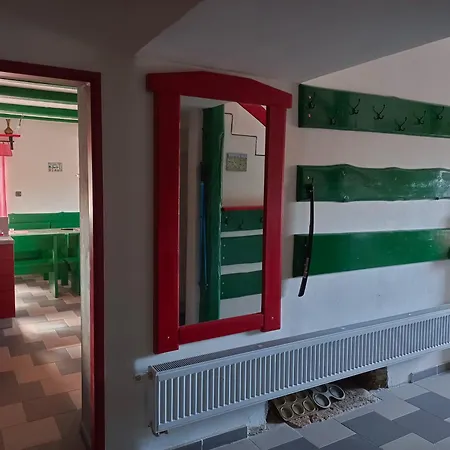 Paradni Alpesi faház Semily
